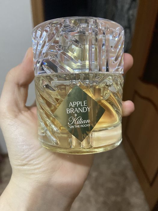 Продаю духи Kilian