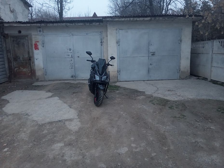 Транспорт скутер