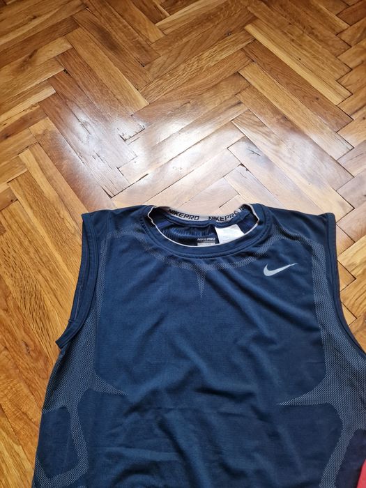 Страхотни мъжки спортни потници NIKE размер L