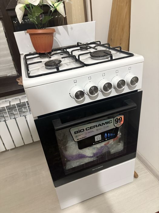 Холодильник и газ плита