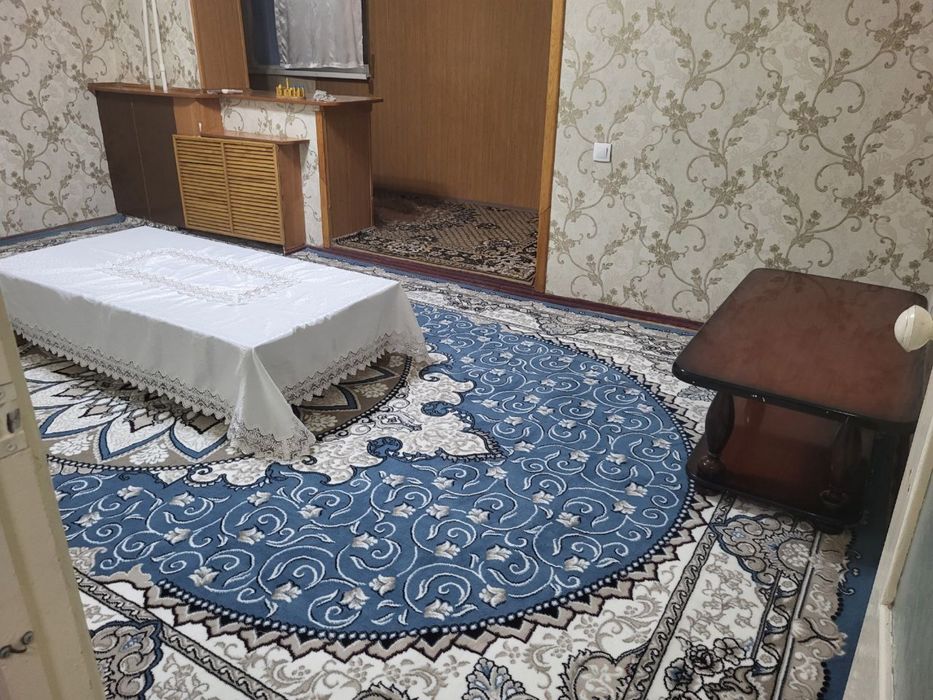 Ijaraga 4 xonali uy beriladi. Faqat bollarga Qoyliq kompass yonida