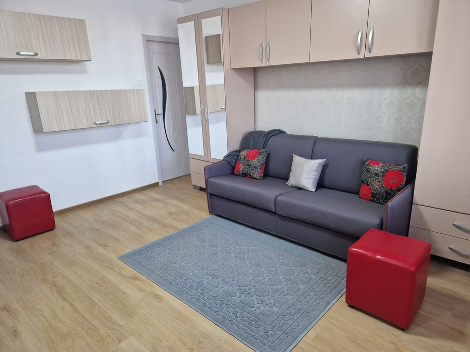 Garsonieră de închiriat