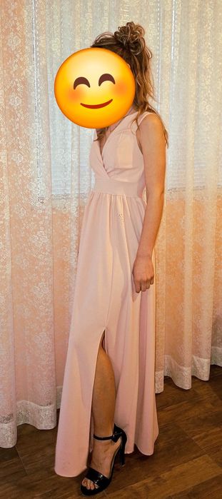 Дамска официална/ бална рокля в отлично състояние в розово