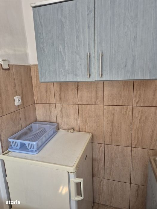 Garsonieră de închiriat, 37mp, balcon, Micalaca