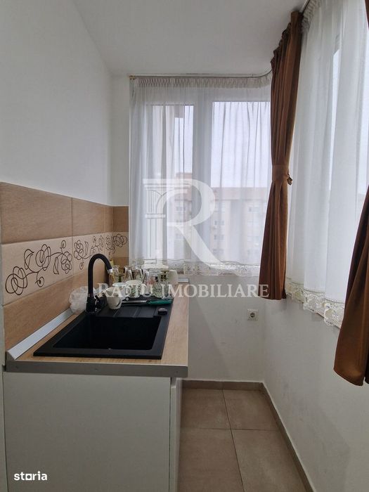 Apartament cu 3 camere | Parcare | Sfantul Apostol Andrei | Oradea