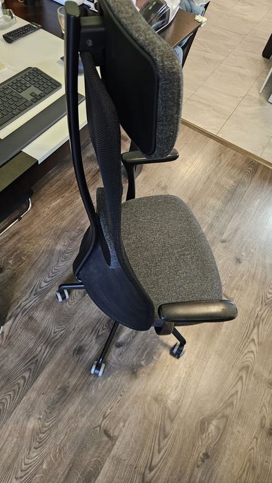 Ергономичен офис стол с подлакътници Икеа JÄRVFJÄLLET