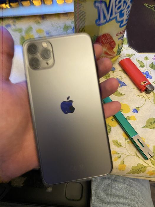 Iphone 11 pro max 64гб 82%