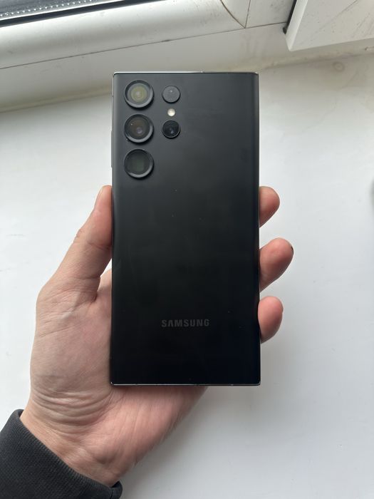 Samsung s23 ultra 256gb продам либо обмен