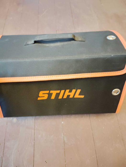 Електрически трион за клони