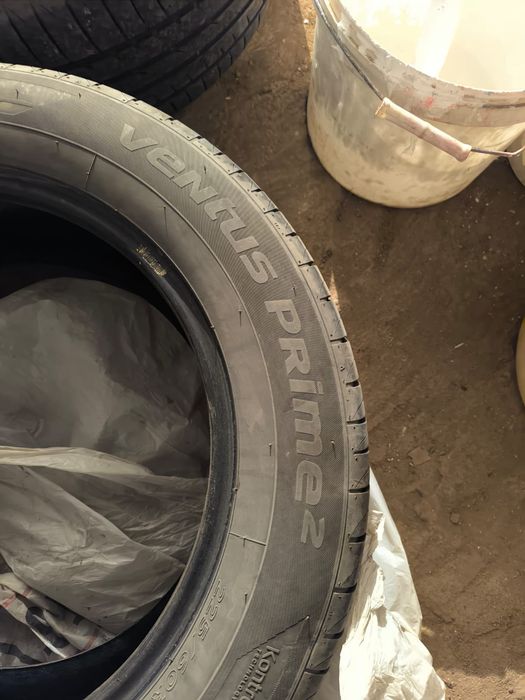 Продам комплект летних  шин