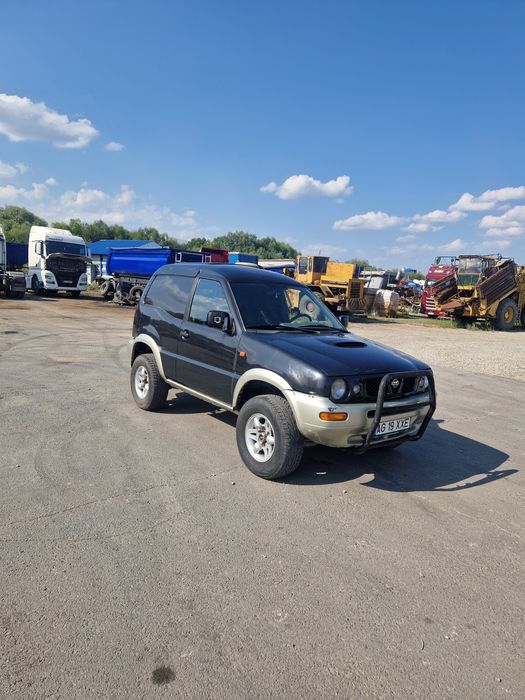 Nissan Terrano 2 autoutilitară N1
