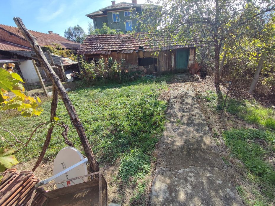 Продава се Къща в Берковица - 70 кв.м за 1093 €/кв.м - Снимка #4