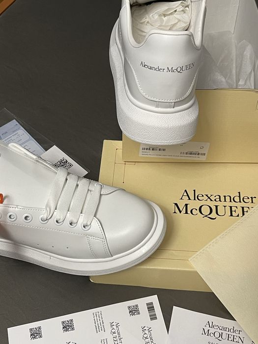 ЛИМИТИРАНИ Alexander McQueen Сникърси Кецове