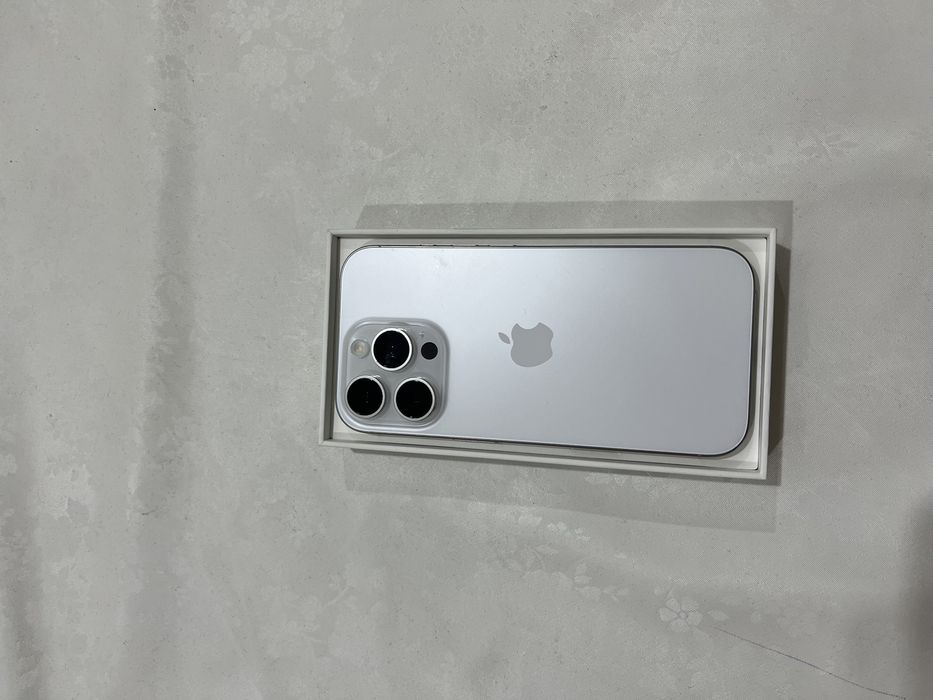 Iphone 16 pro, кепілдікпен