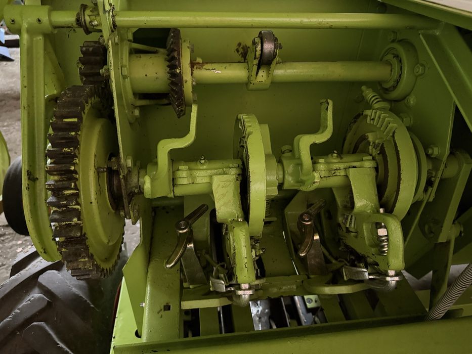 Claas markant 55. Sotiladi