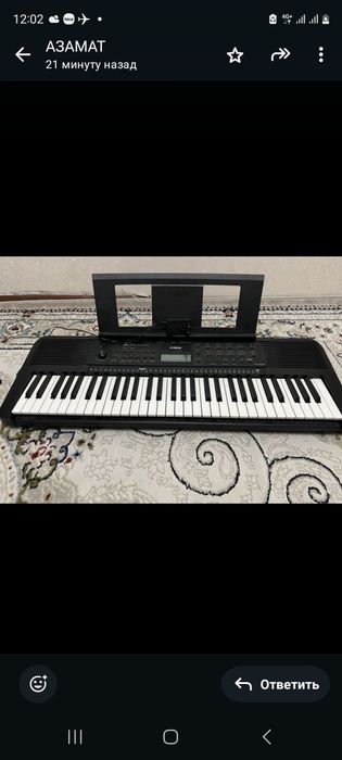Продается  синтезатор