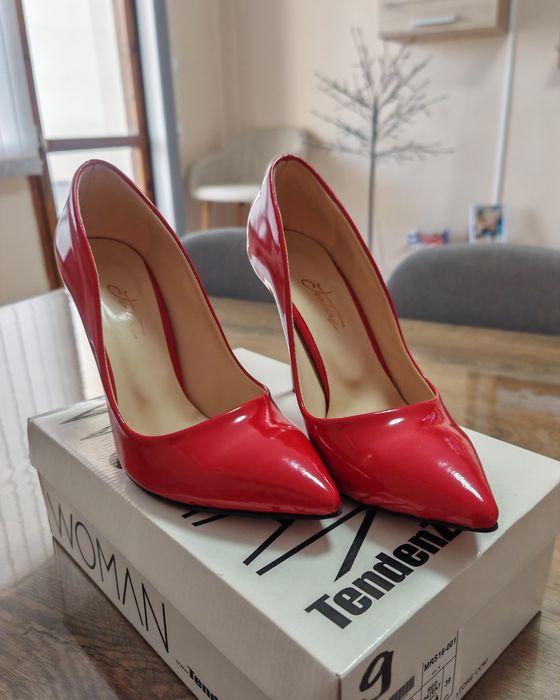 Дамски обувки на ток