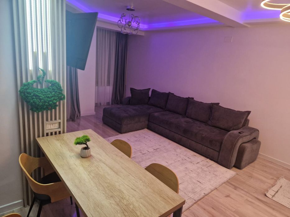 Apartament de închiriat