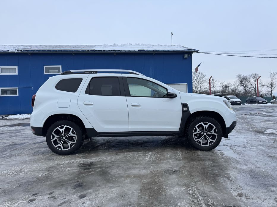Dacia duster 1.5 diesel 4x4 an 2021 stare impecabila