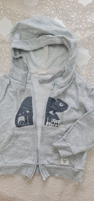 Продам детские вещи