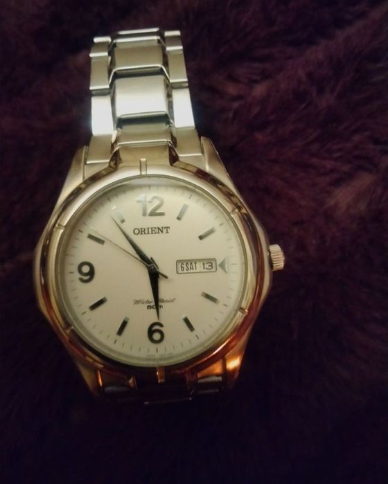 Часовник ORIENT quartz