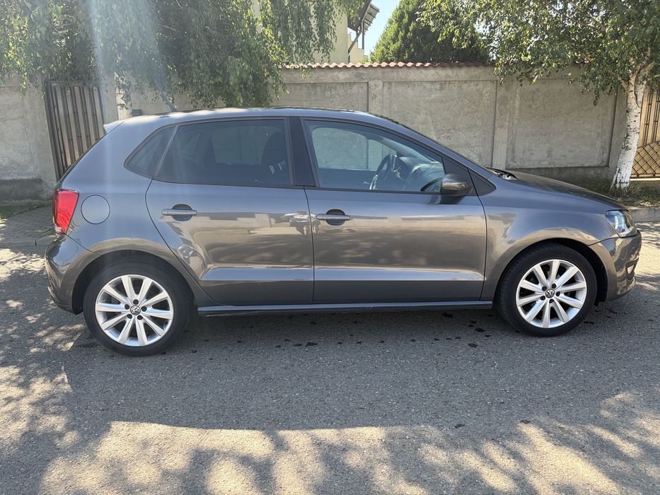 VOLKSWAGEN Polo 2012 — imagine 4