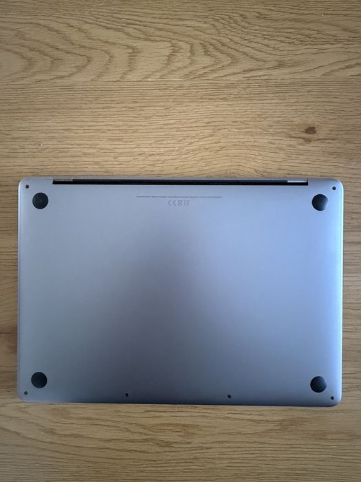 MacBook Pro 13” 2019 – Много добро състояние