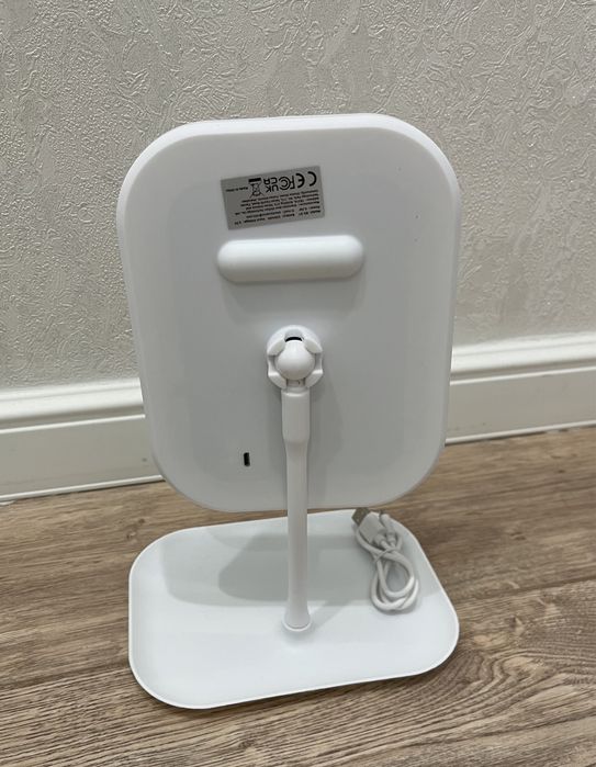 Новое зеркало с подсветкой