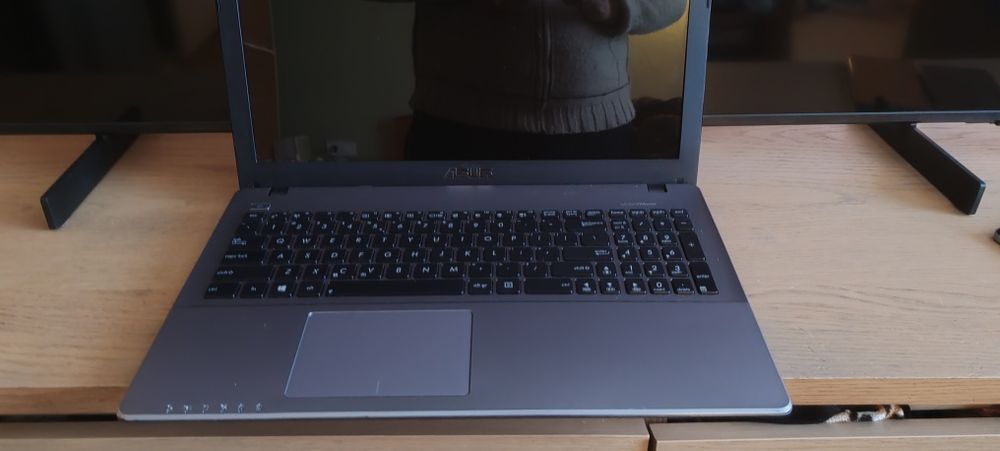 Asus 510D Laptop