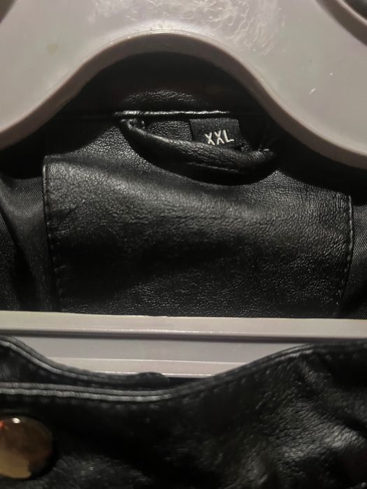 Продавам кожено яке