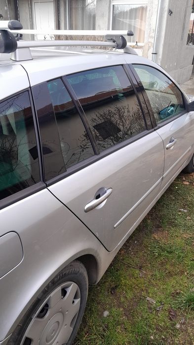 Mașină Renault laguna