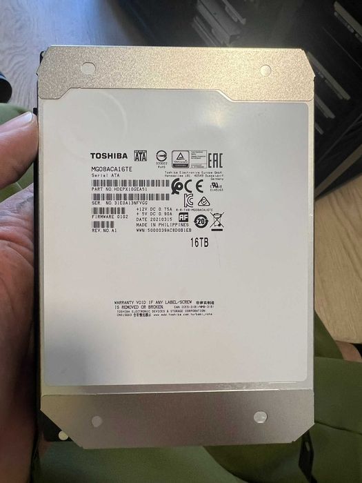 HDSA 16TB Toshiba Enterprise MG08ACA16TE - 5