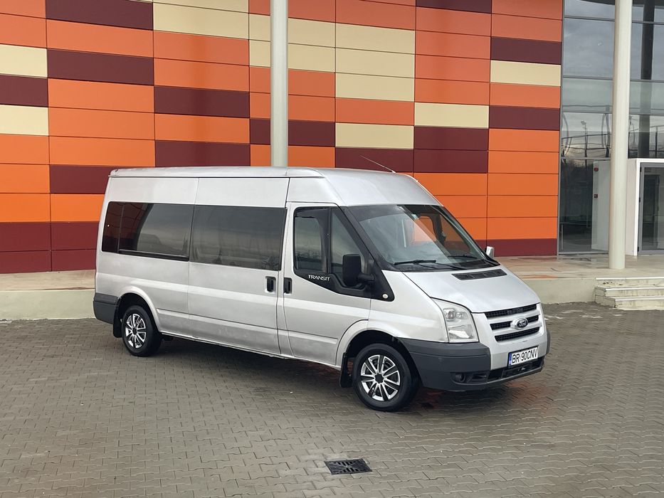 Ford Transit  8+1 locuri