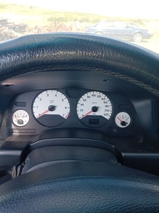 Opel Zafira 1.8 бензин  2001 година 125 к.с.