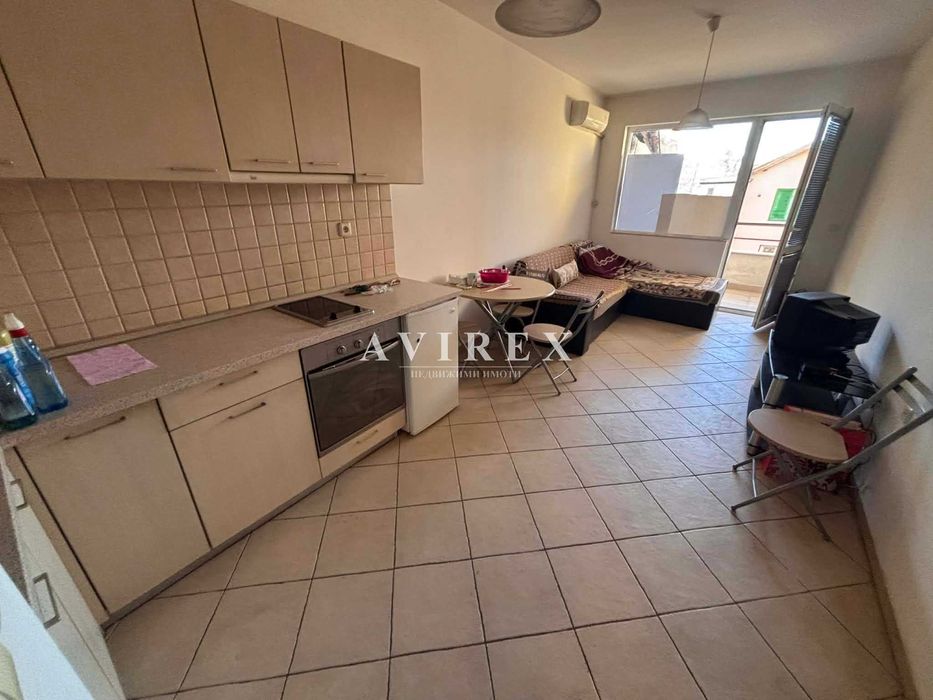 Едностаен апартамент под наем в кв. Кючук Париж