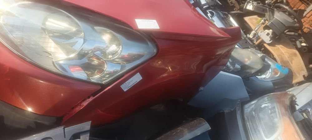 VAND FATA COMPLETA DE PEUGEOT PARTNER 2009-2017