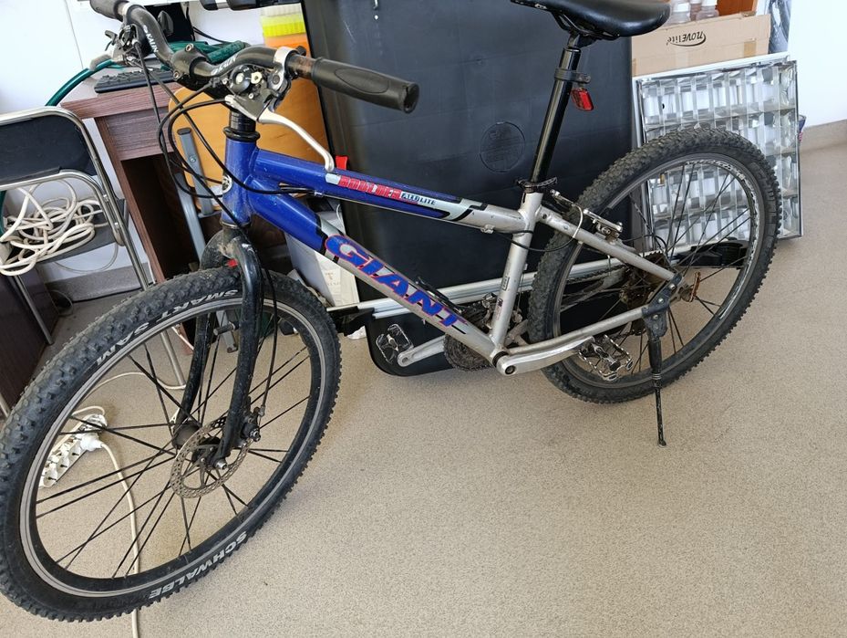 Vând bicicleta Geant