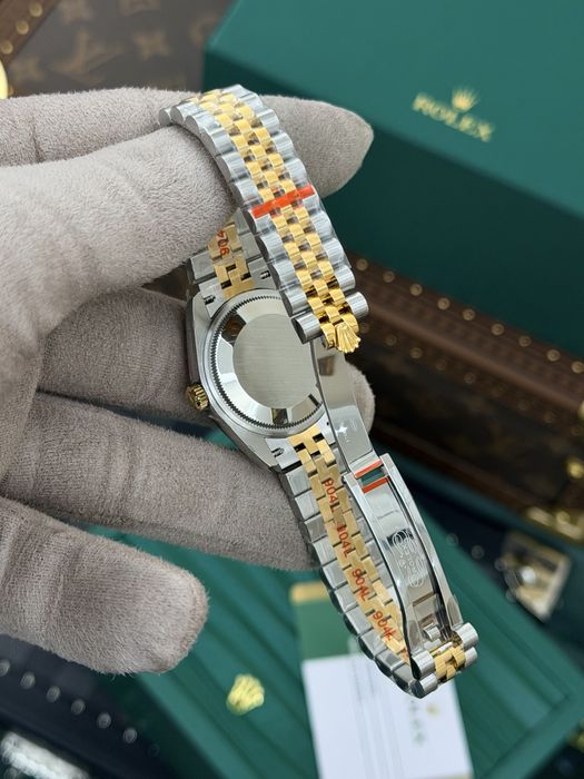 Rolex Date-Just 31 Diamond Champagne Dial