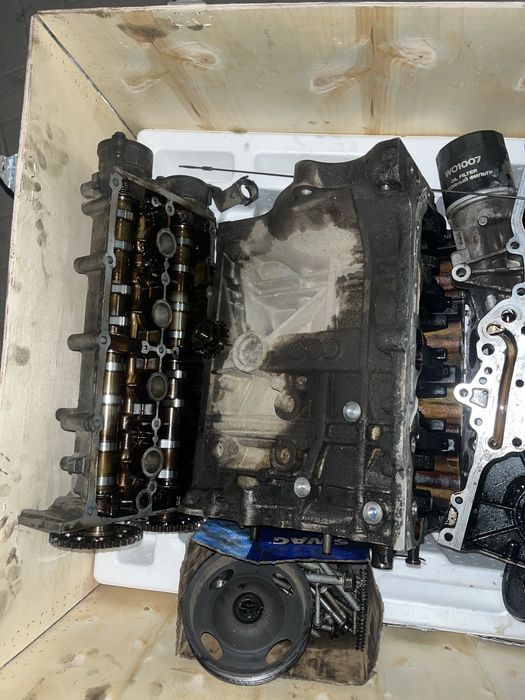 Двигатель на разбор  поло седан