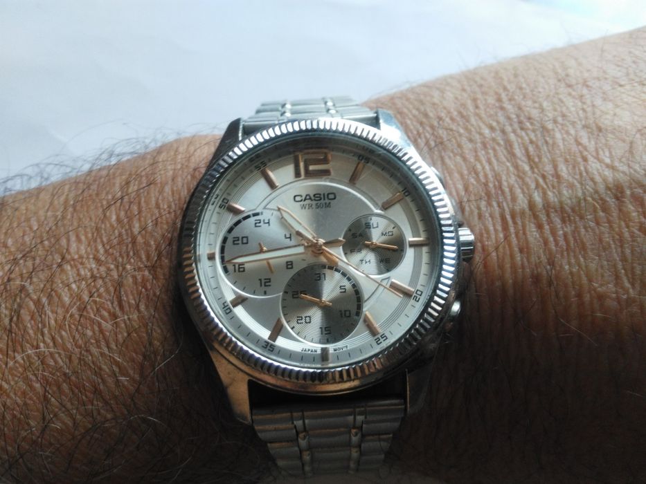 Часы наручные мужские