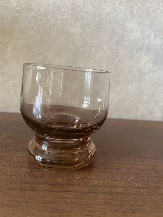 Продам рюмки под ликеры,новые