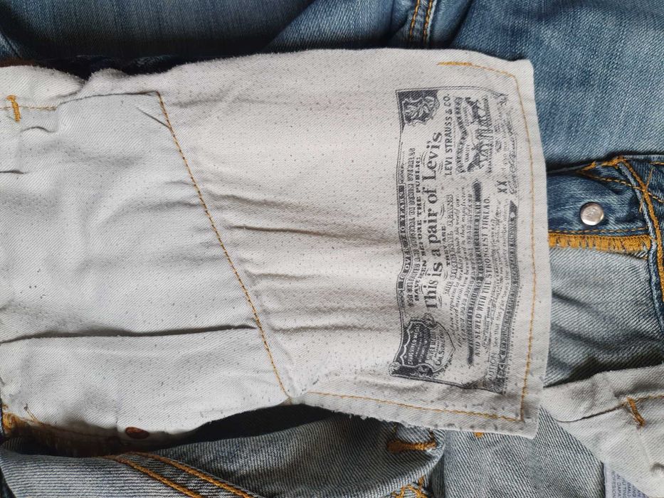 Blugi LEVI'S 501 - Marime W33 L32 (Talie 85 cm)