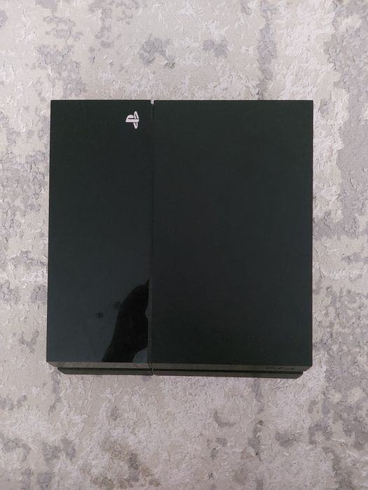 Ps4 сотилади  холати зор