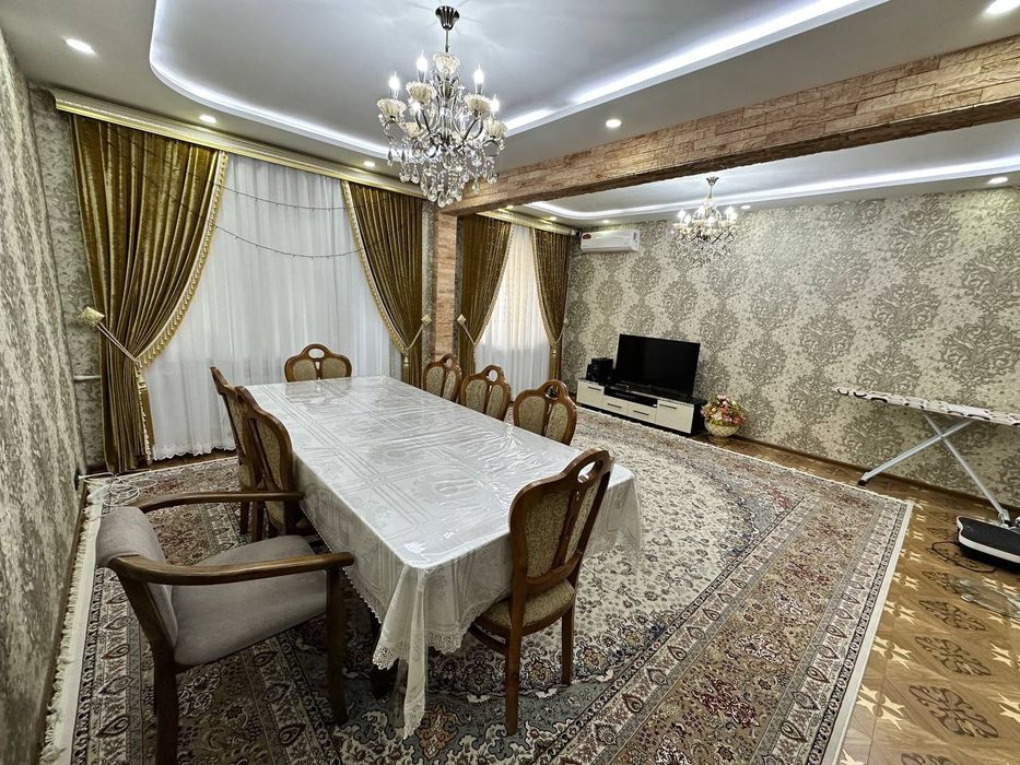 Продаётся 4х комнатная квартира на Карасу-1