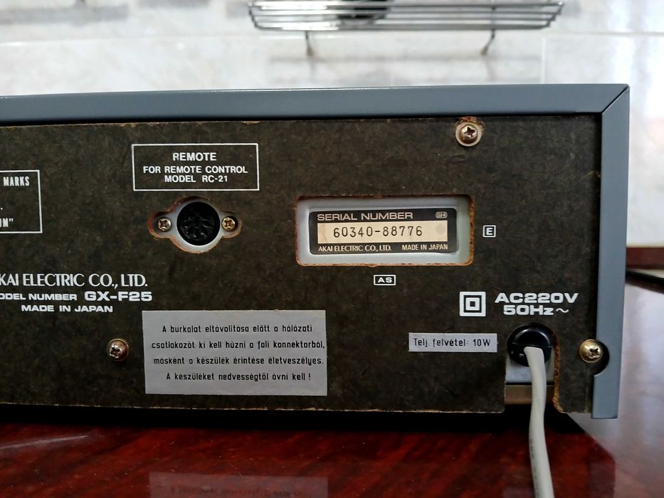 Akai gx f25 deck in stare f .buna vândut