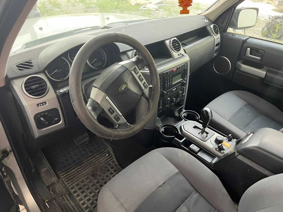 Dezmembrez Land Rover Discovery 3 gri argintiu 2,7 diesel automat an 2008