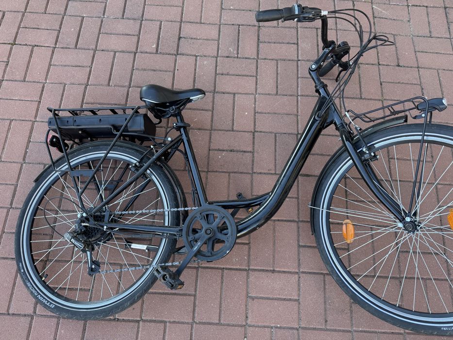 Bicicleta de oras cu roti de 26 electrica