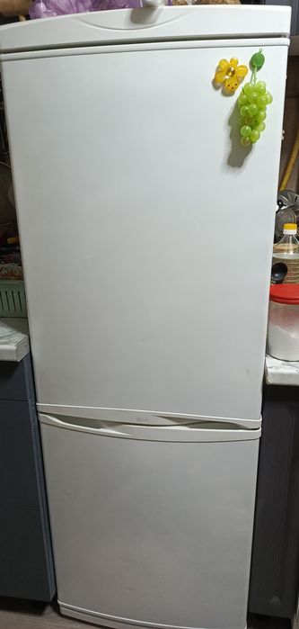 Продам холодильник LG