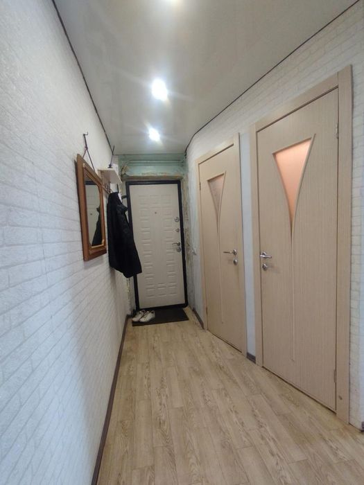 Продам 2× комнатную квартиру