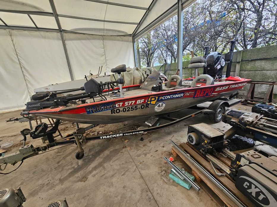 Bass Tracker xxl - utilizat